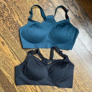 Sports bras set of 2